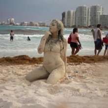 Alana SexyMessyBabes: Public Messy Shoot!