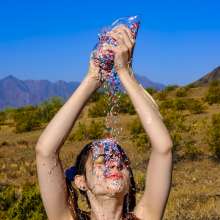 messyhot: Ziva Fey Gets Destroyed with Cake Mess in the Desert
