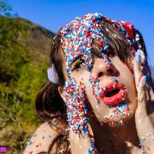 messyhot: Ziva Fey Gets Destroyed with Cake Mess in the Desert