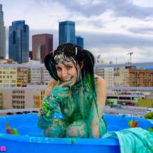messyhot: Lum Makes a Mess on the Rooftops of Los Angeles