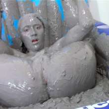 Messygirl: Getting Down and Dirty with Penelope