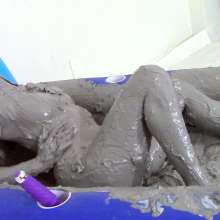 Messygirl: Getting Down and Dirty with Penelope