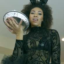 NadiaUSA: Stacy Serving Pie