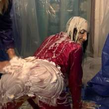 123gunge: Chloe does love it!