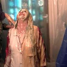123gunge: Chloe does love it!