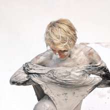 FOXY: Anna clay covered