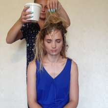 Top Messy Girls: Girl Gets Honey in Her Hair (curly Revenge)