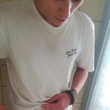 XXWetshortslover: Hot Skater Shower and Cum Fully-clothed after Hot Day