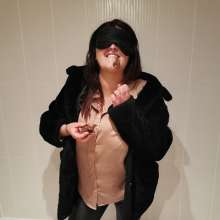messy couple online: Messy missus in fur, satin and faux leather