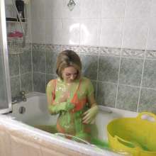 TheGungeZone: Lauren's Bikini Gunging