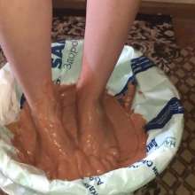 Top Messy Girls: Liquid Chocolate Bare Feet