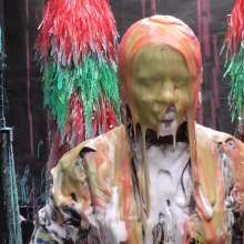 LiquidX: The Human Carwash: Louise in Latex Military Catsuit
