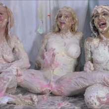RevSlymsford: The Ultimate Pie Demo 4: Very Sexy Pussy Pies