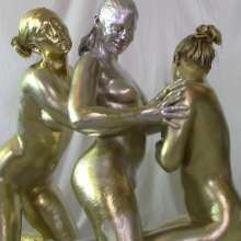 Messygirl: Three Metallic Girls