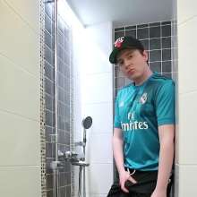 vstyle83: Wet Soccer Gear
