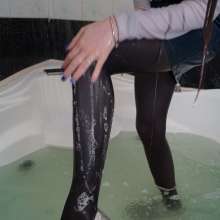 Wet Live Team: Anhelina Was Happy to Bathe and Lather Her Tights, Shampoo