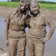 DungeonMasterOne: Denims in the Mud with Felicity and Maude!