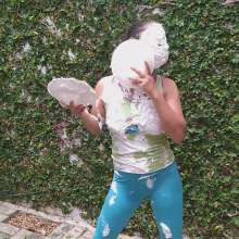 Nataly Loveu: Exercises and Pie's