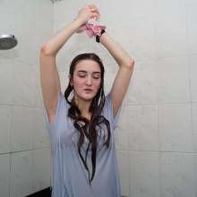 Wet Live Team: Foam Shampoo on Hair, Anhelina and Wonderful Bathing