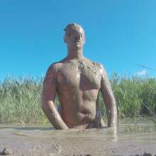 mudhog: u.k. south coast mud