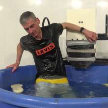 WamtasticUK: MessySte Multi-Dunk in Levi's and Yeezys