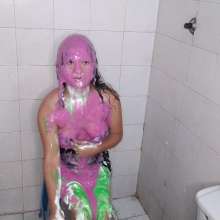 Nataly Loveu: Pie's with Naked Slime