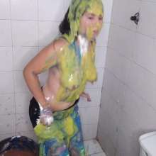 Nataly Loveu: Pie's with Naked Slime