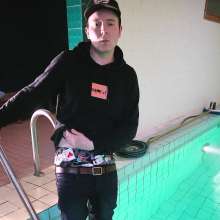 vstyle83: Pool Time in G-Star Raw Jeans, Silky Boxers and Nike Sneaks