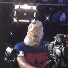 LiquidX: Lisa and Michaela Pie and Gunge Male Producer during Live Filming!