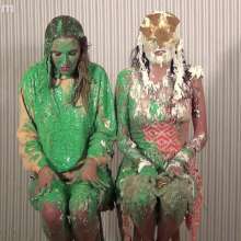 Anglefan: Molly returns with Ava and gets real pies!