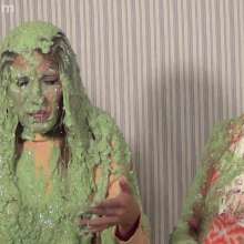 Anglefan: Molly returns with Ava and gets real pies!