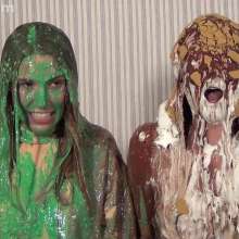 Anglefan: Molly returns with Ava and gets real pies!