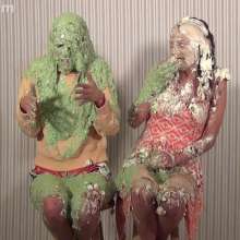 Anglefan: Molly returns with Ava and gets real pies!