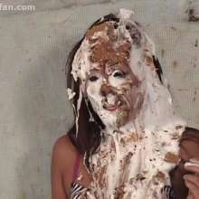 Anglefan: Danielle's first pie!