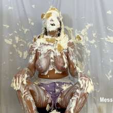 Messygirl: The 40 Year Old Pie Virgin