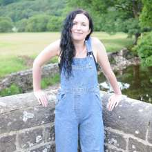 DungeonMasterOne: Wet Denim at the Stone Bridge with Susie and Honeysuckle