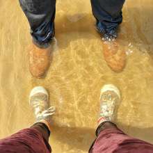 FSBillie: Splashing Around at the Beach