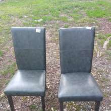 JD and Messy Andi: New Sploshing Chairs