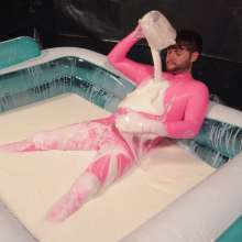 1MessyGuy: Do you like Fully-Clothed or Stripped / Sexual Male Content