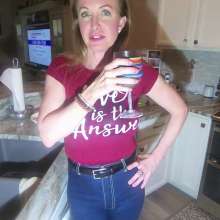 Tight and Wet Clothes: A Wet Jeans Sarah Swimming Pool Video