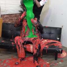 WamtasticUK: Demanding Model Freddie Gets Comeuppance