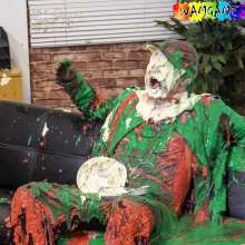 WamtasticUK: Demanding Model Freddie Gets Comeuppance