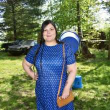 JD and Messy Andi: Andi's Blue Polka Dot Dress Got Wet!