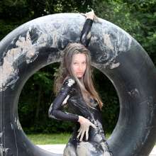 FOXY: Black unitard--full set pics