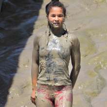 FOXY: impressive jumps in the mud