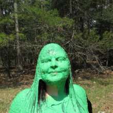 JD and Messy Andi: Messy Andi's 1st Green Sliming!