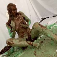 Messygirl: A New Messygirl Download featuring WAM Virgin Jasmine