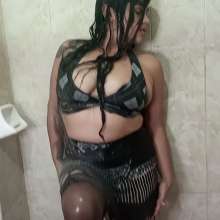 WetPlace: Jazminss Hot Shower