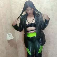 WetPlace: Jazminss Lovely Afternoon Shower