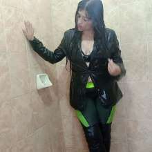 WetPlace: Jazminss Lovely Afternoon Shower